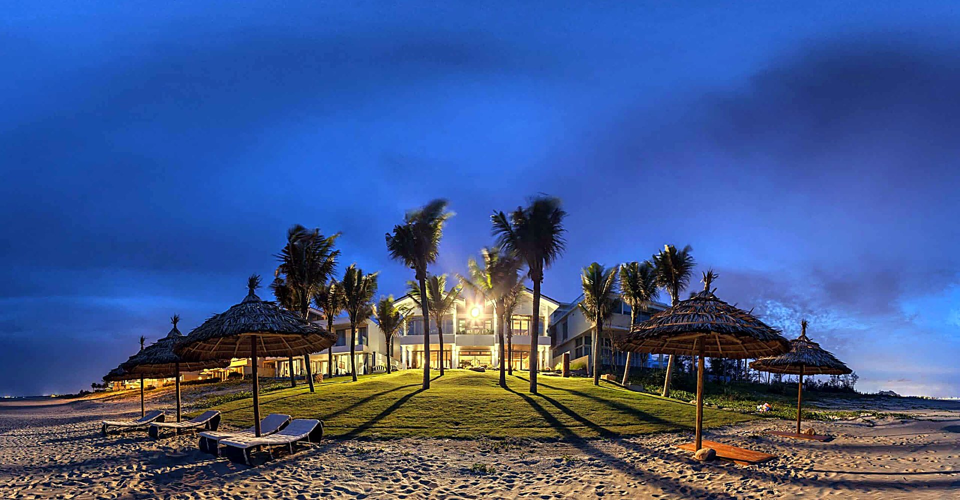 Coastal resort at dusk, Da Nang